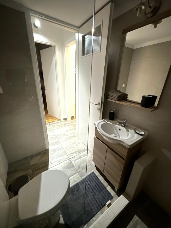 Olympic Hadrian Apartment Next To Acropolis Athènes Extérieur photo
